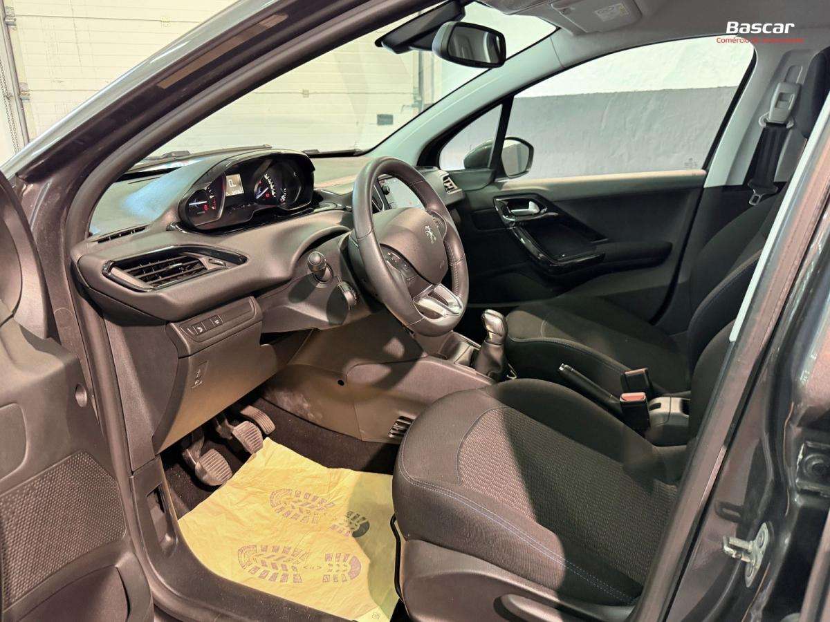 peugeot-208-2019-gasolina-1199cc
