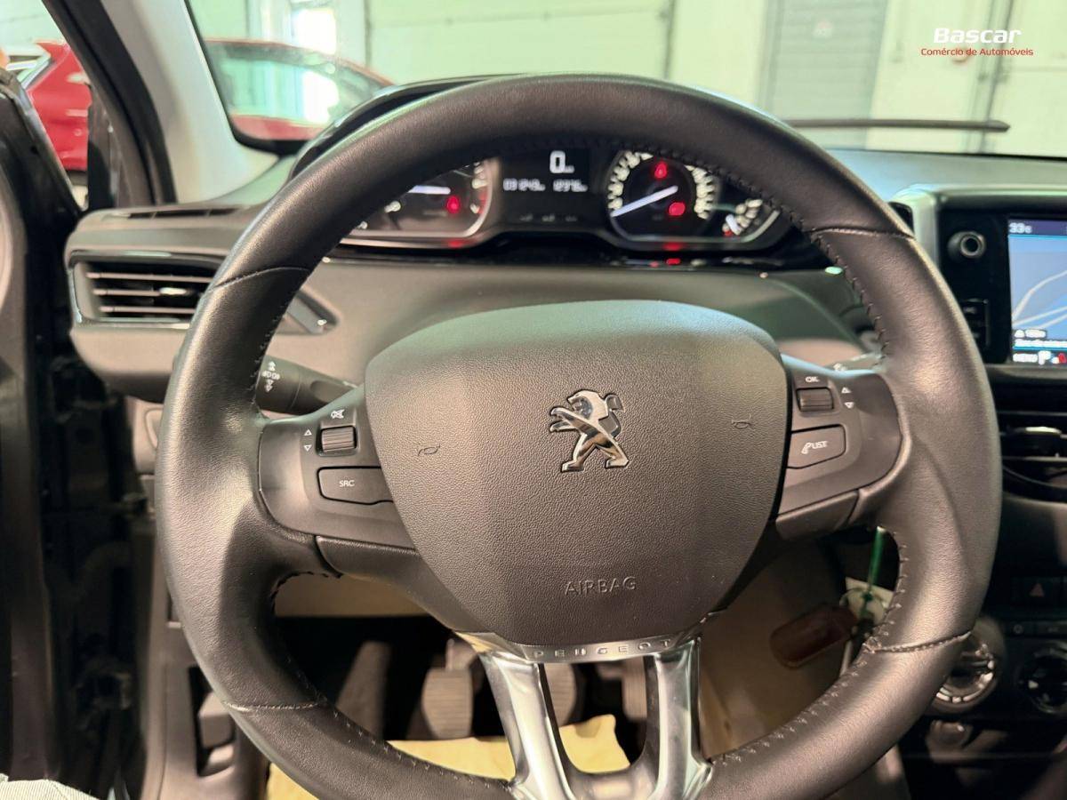 peugeot-208-2019-gasolina-1199cc