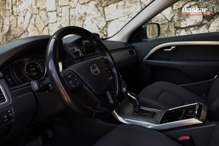 volvo-xc70-2015-diesel-1969cc