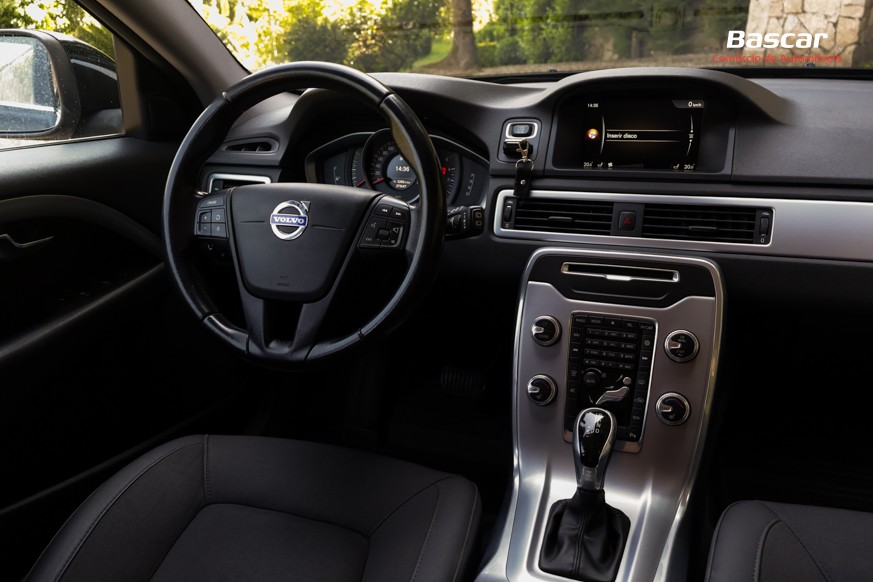 volvo-xc70-2015-diesel-1969cc