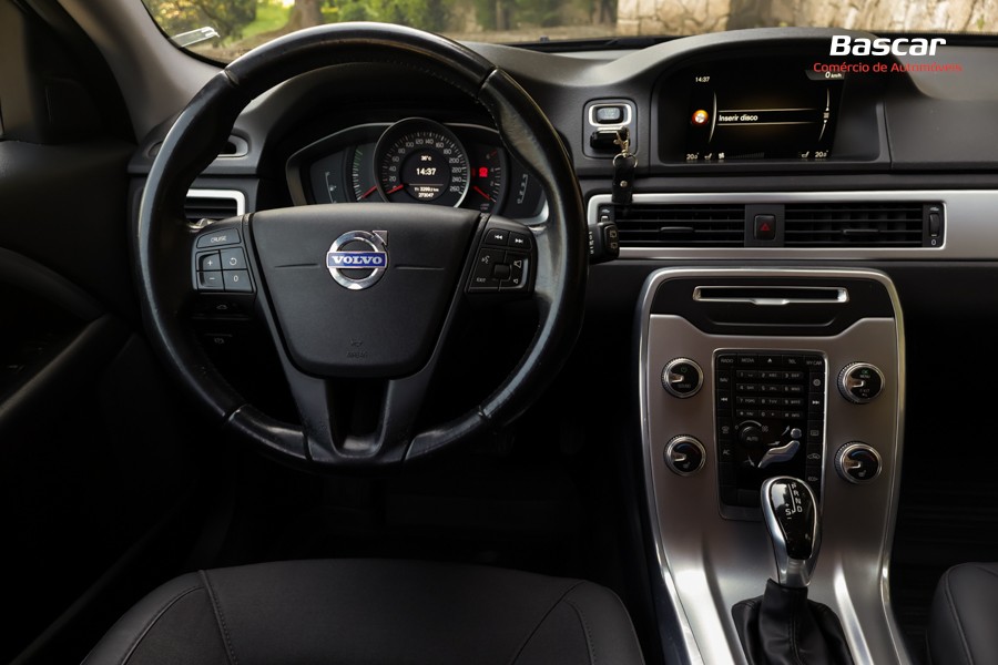 volvo-xc70-2015-diesel-1969cc