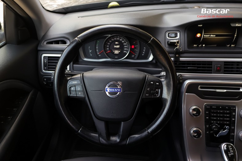 volvo-xc70-2015-diesel-1969cc