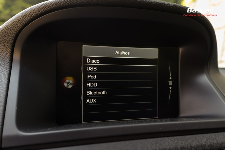 volvo-xc70-2015-diesel-1969cc