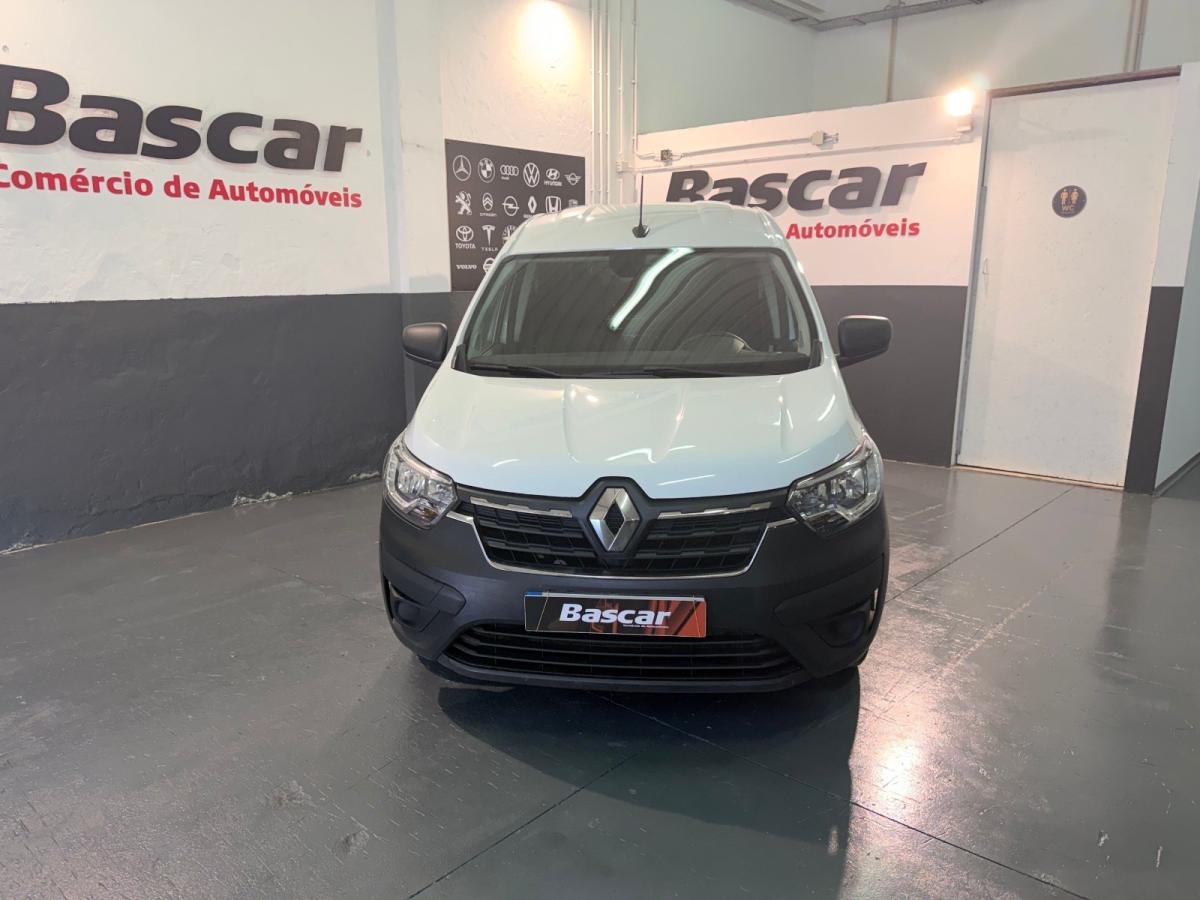 renault-kangoo-2024-diesel-1461cc