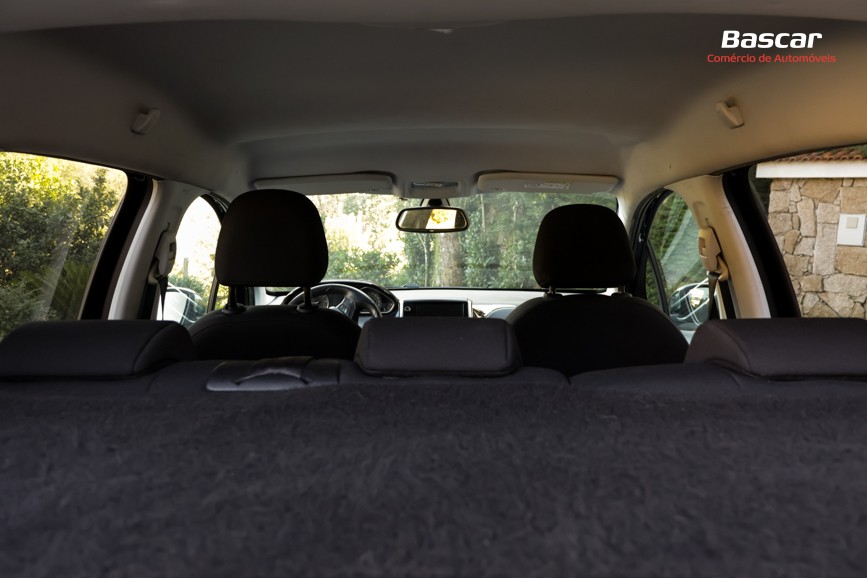 peugeot-2008-2015-gasolina-1199cc