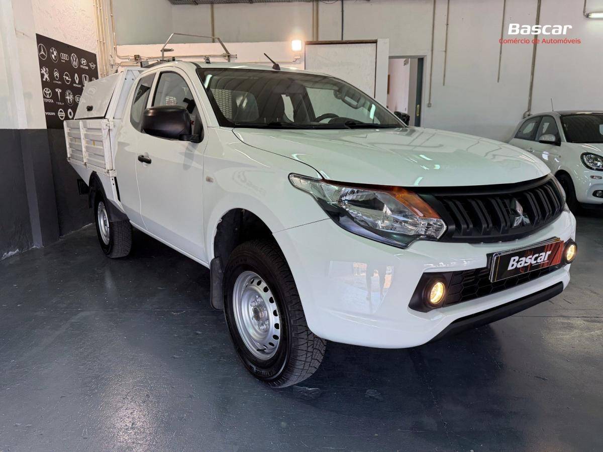 mitsubishi-l200-2019-diesel-2442cc