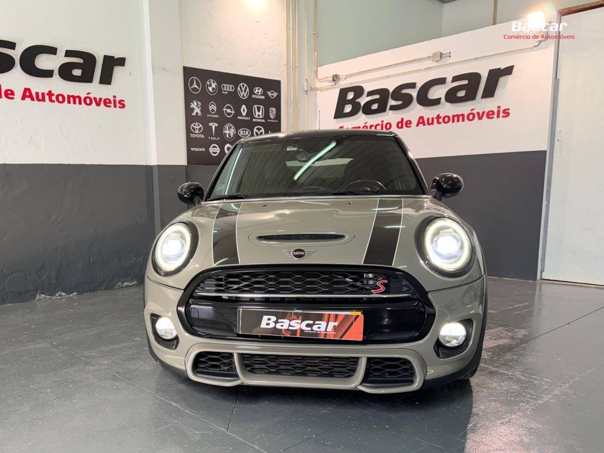 mini-cooper-2018-diesel-1995cc