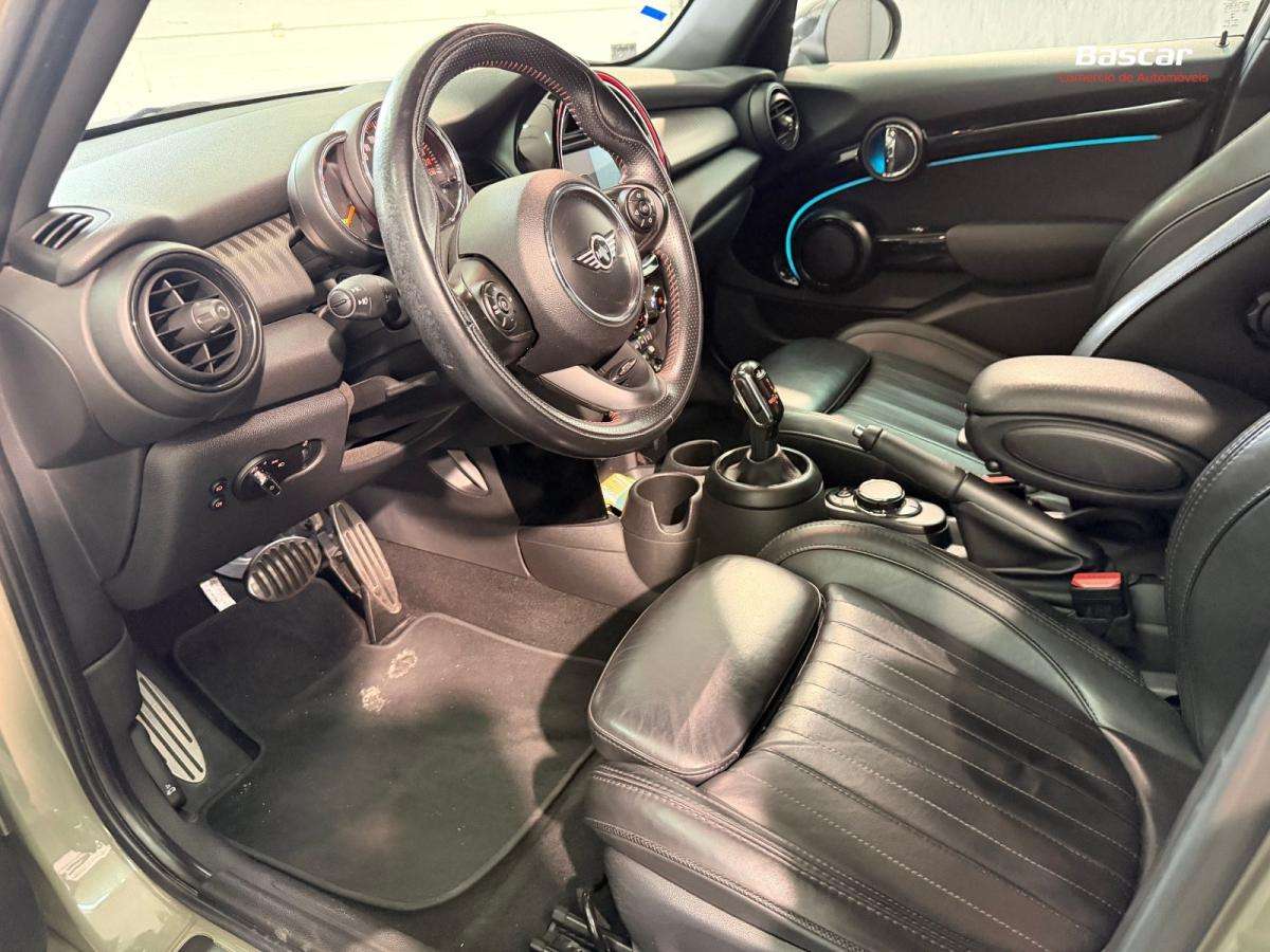 mini-cooper-2018-diesel-1995cc