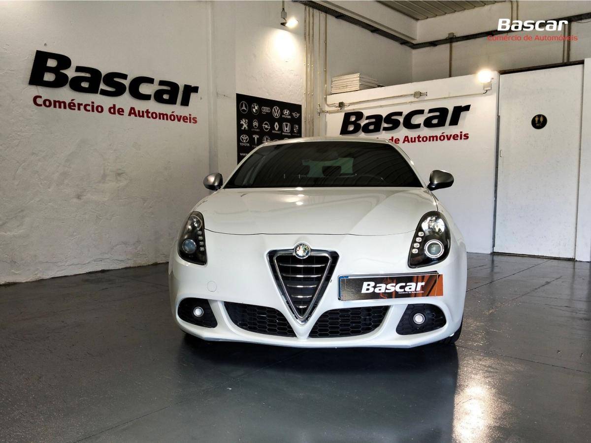 alfa-romeo-giulietta-2011-diesel-1598cc