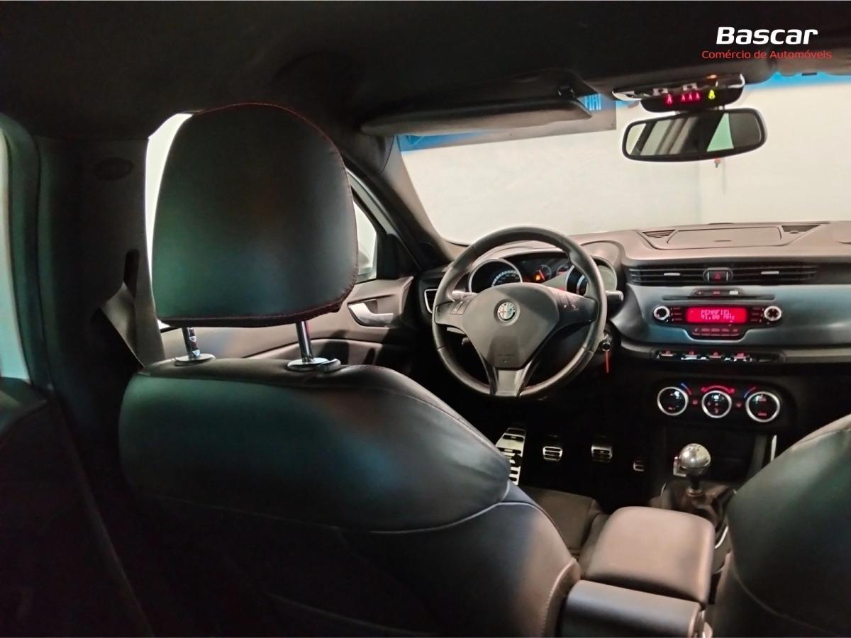 alfa-romeo-giulietta-2011-diesel-1598cc