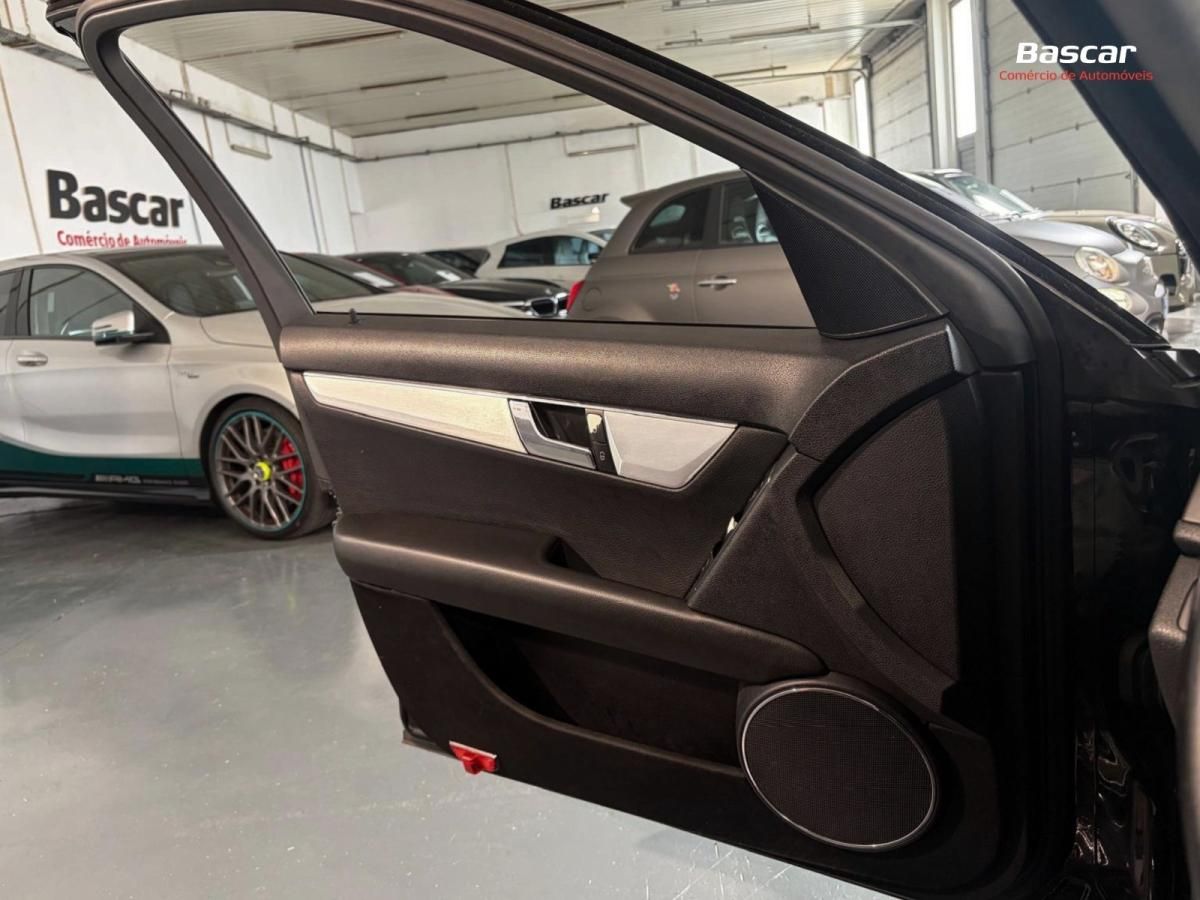 mercedes-benz-classe-c-2008-diesel-2143cc