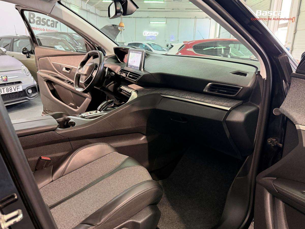 peugeot-3008-2017-diesel-1560cc