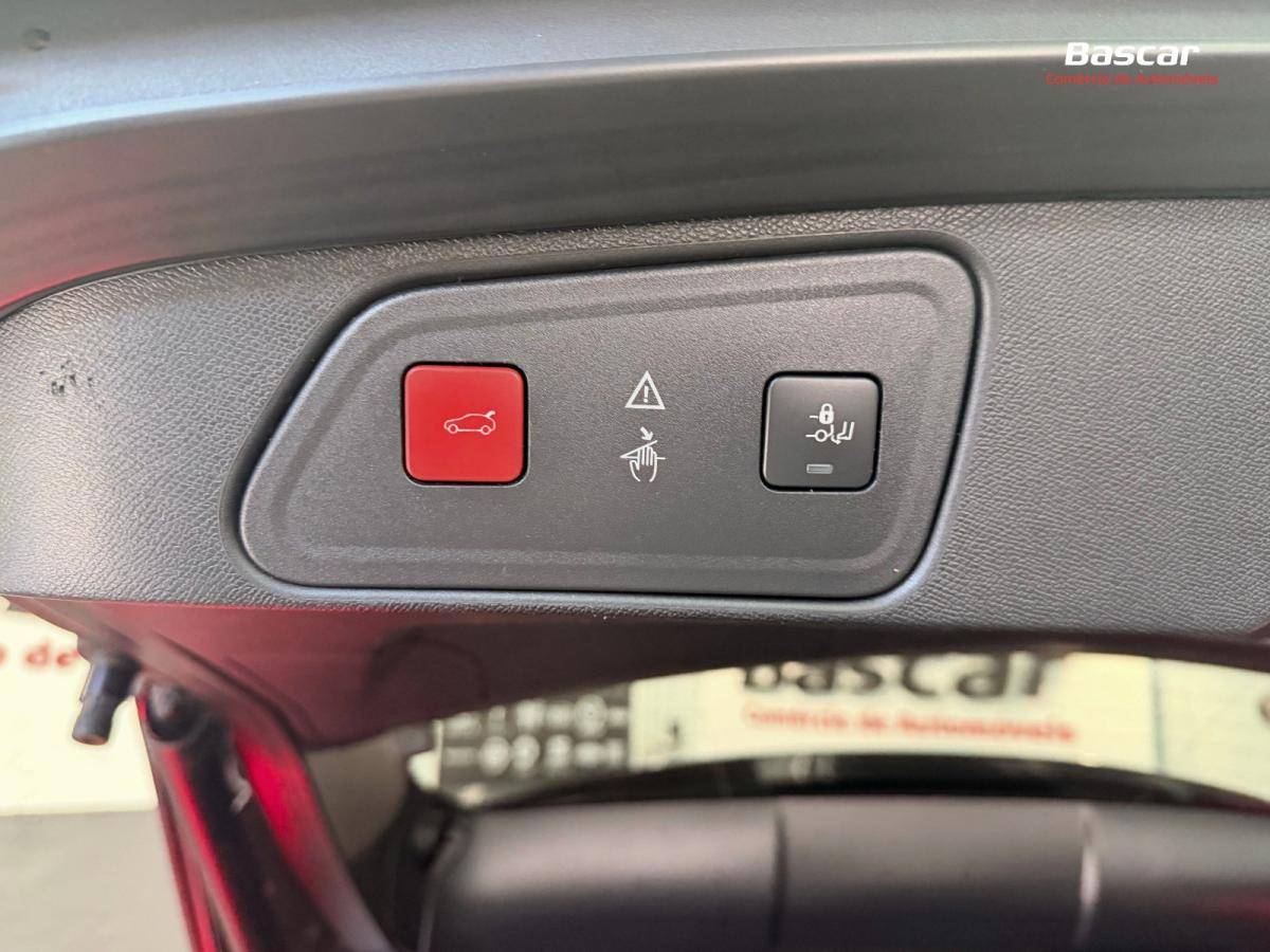 peugeot-3008-2017-diesel-1560cc