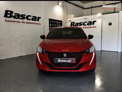 peugeot-208-2021-eletrico-500cc