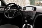 opel-insignia-sports-tourer-2011-diesel-1956cc
