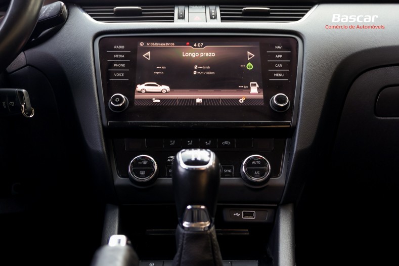 skoda-octavia-2019-diesel-1598cc