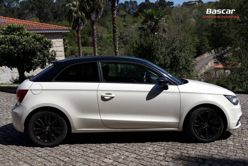 audi-a1-2011-diesel-1598cc