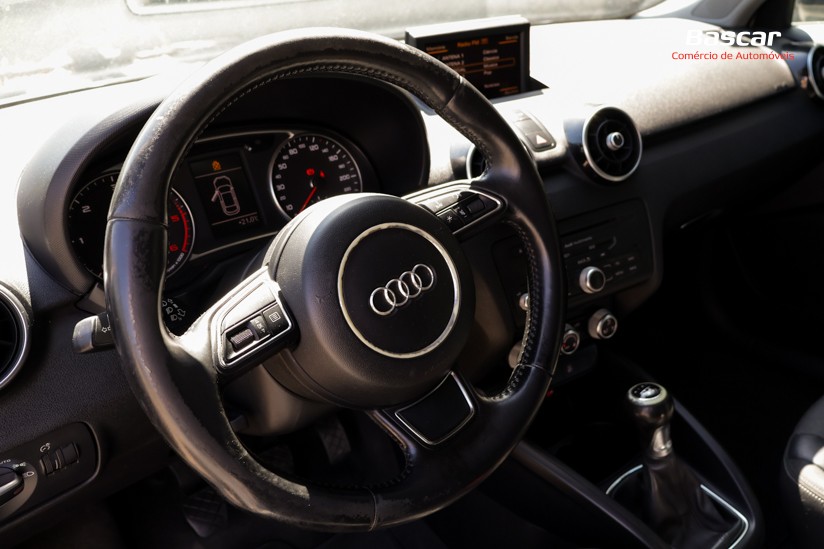 audi-a1-2011-diesel-1598cc