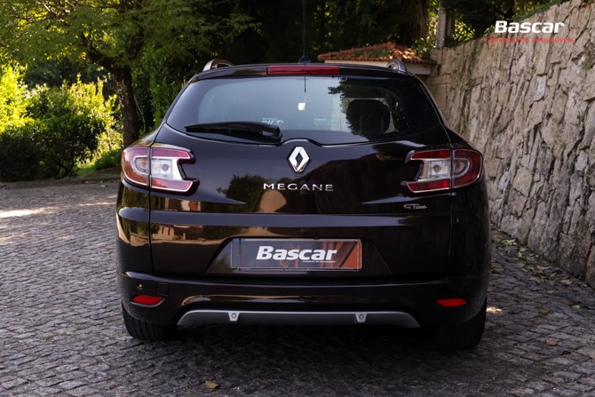 renault-megane-sport-tourer-2013-diesel-1461cc
