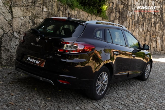 renault-megane-sport-tourer-2013-diesel-1461cc