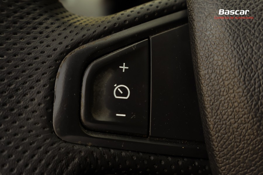 renault-megane-sport-tourer-2013-diesel-1461cc