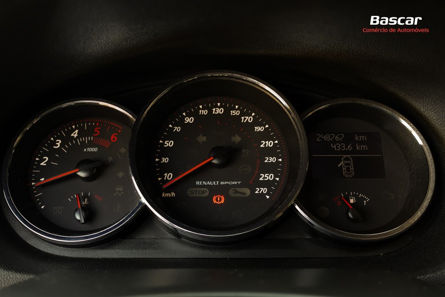 renault-megane-sport-tourer-2013-diesel-1461cc