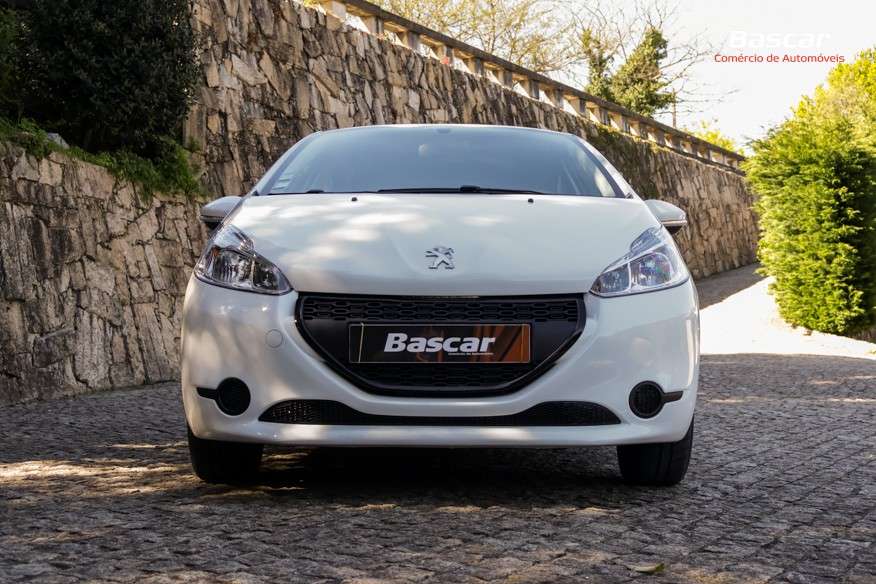 peugeot-208-2015-diesel-1398cc
