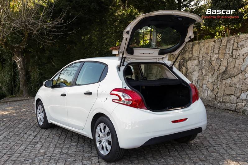 peugeot-208-2015-diesel-1398cc