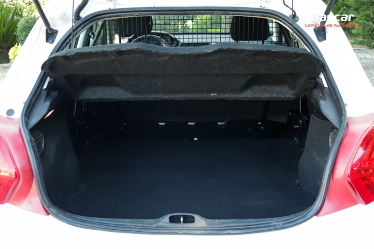 peugeot-208-2015-diesel-1398cc