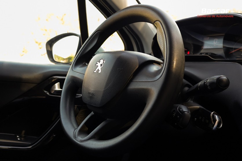 peugeot-208-2015-diesel-1398cc