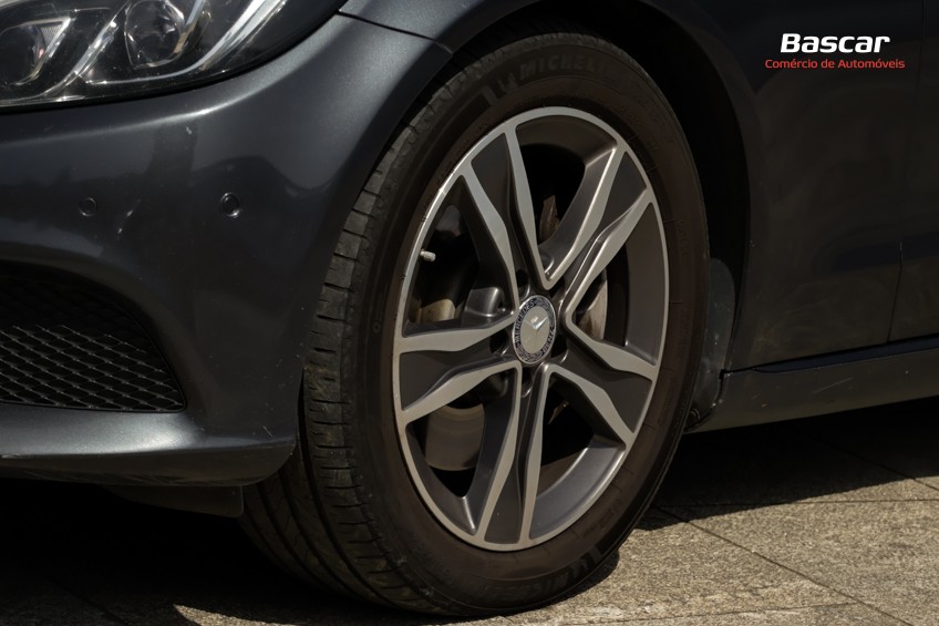 mercedes-benz-classe-c-2014-hibrido-a-diesel-2143cc