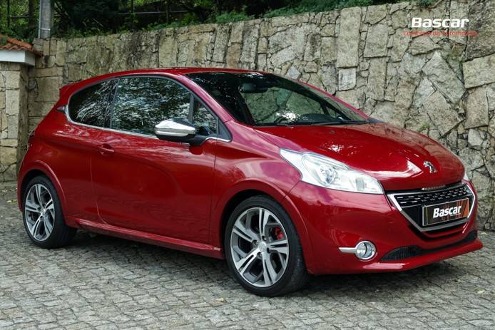 peugeot-208-2013-gasolina-1598cc