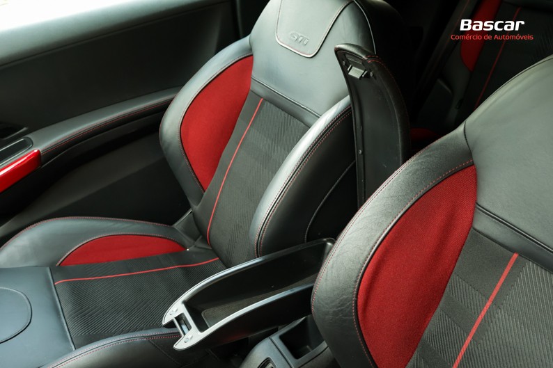 peugeot-208-2013-gasolina-1598cc
