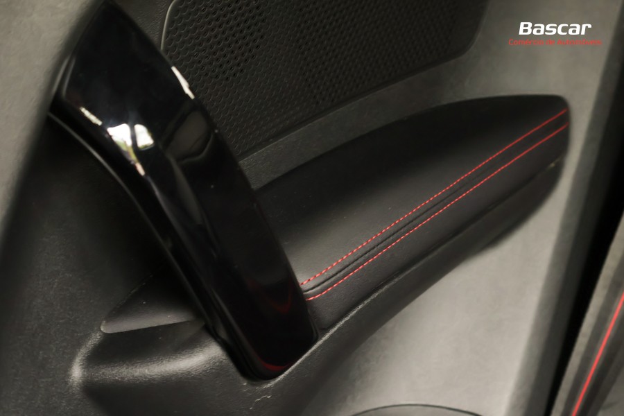 peugeot-208-2013-gasolina-1598cc