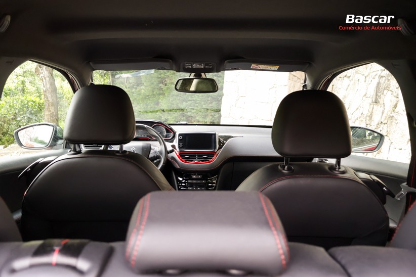 peugeot-208-2013-gasolina-1598cc
