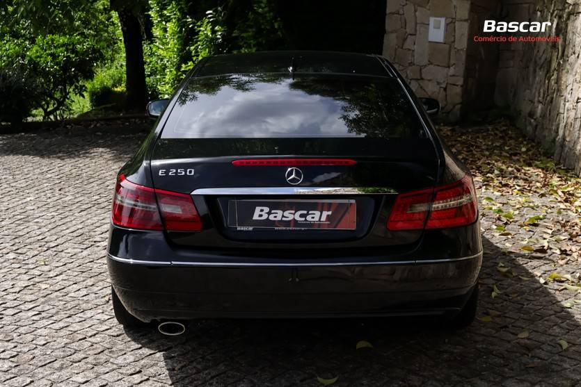 mercedes-benz-classe-e-2009-diesel-2143cc