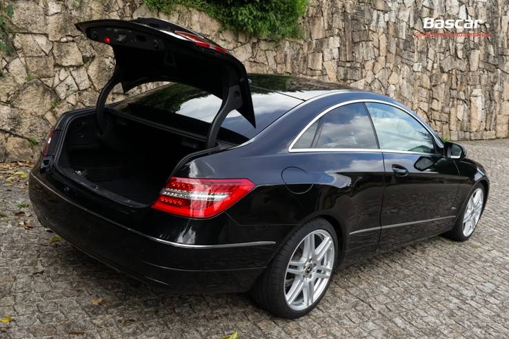 mercedes-benz-classe-e-2009-diesel-2143cc