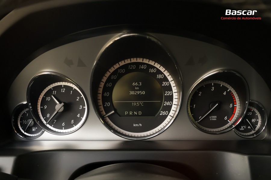 mercedes-benz-classe-e-2009-diesel-2143cc