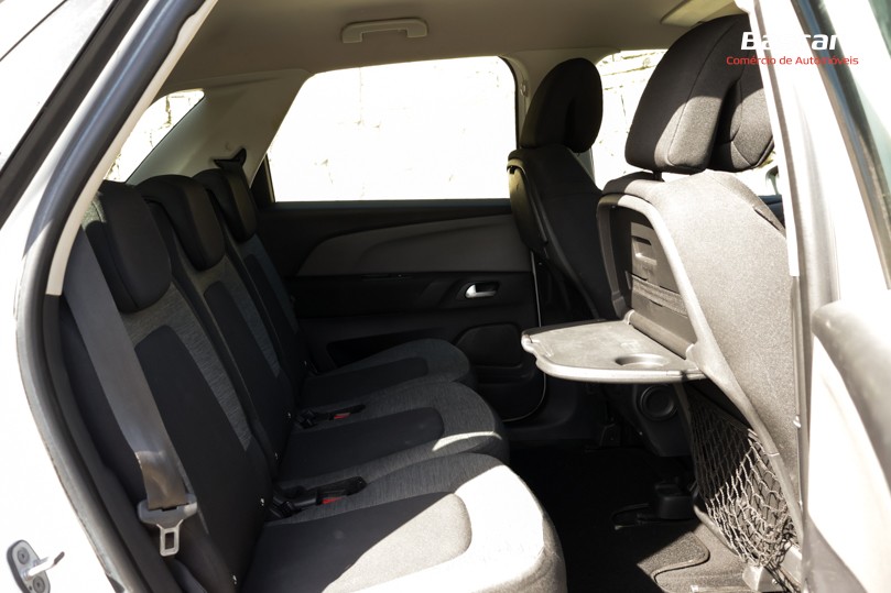 citroen-c4-picasso-2018-diesel-1560cc