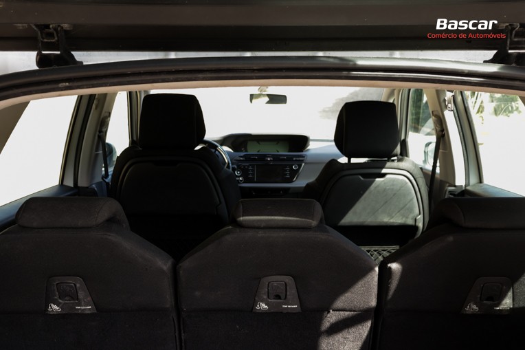citroen-c4-picasso-2018-diesel-1560cc