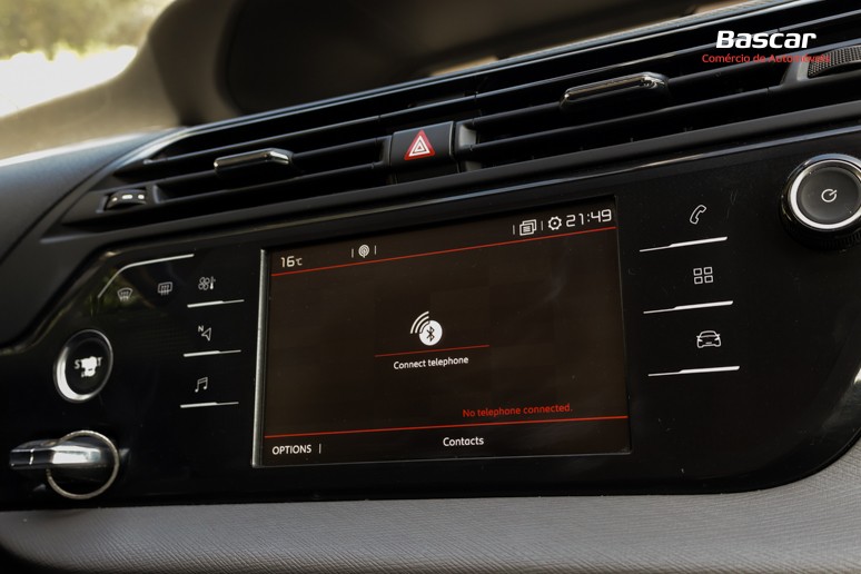 citroen-c4-picasso-2018-diesel-1560cc