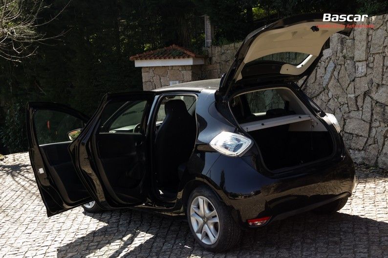 renault-zoe-2018-eletrico-500cc
