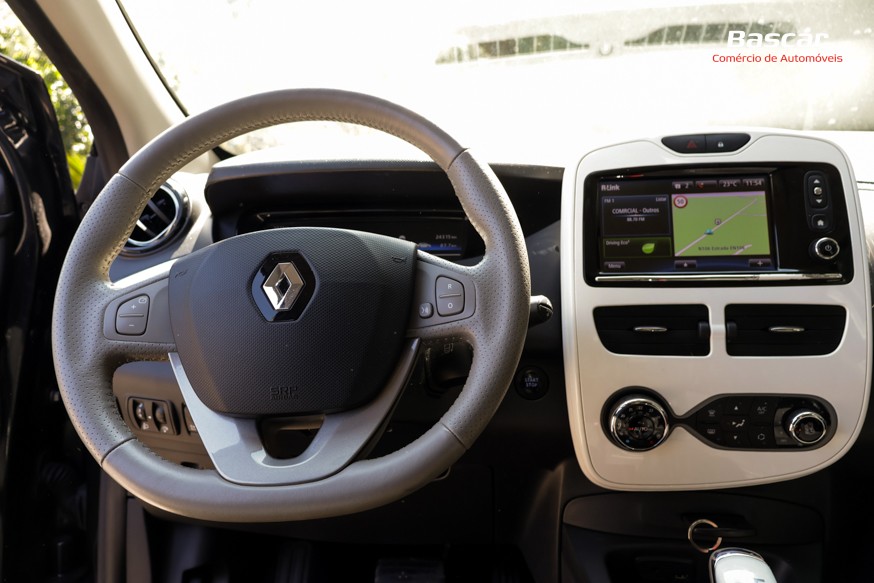 renault-zoe-2018-eletrico-500cc