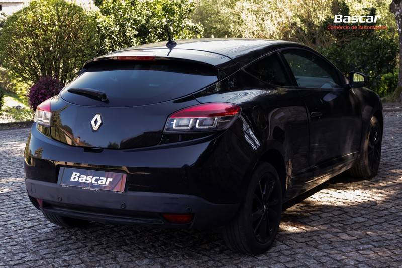 renault-megane-coupe-2013-diesel-1461cc