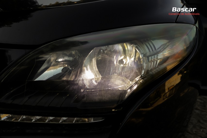 renault-megane-coupe-2013-diesel-1461cc