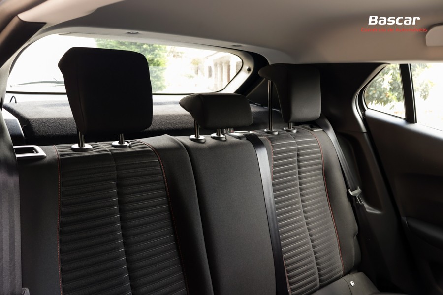 peugeot-2008-2020-gasolina-1199cc