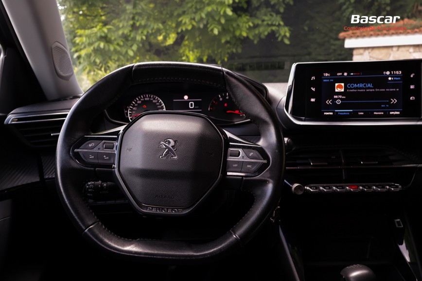 peugeot-2008-2020-gasolina-1199cc