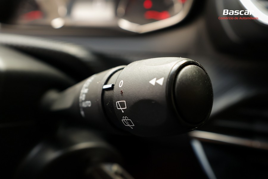 peugeot-2008-2020-gasolina-1199cc