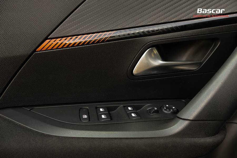 peugeot-2008-2020-gasolina-1199cc