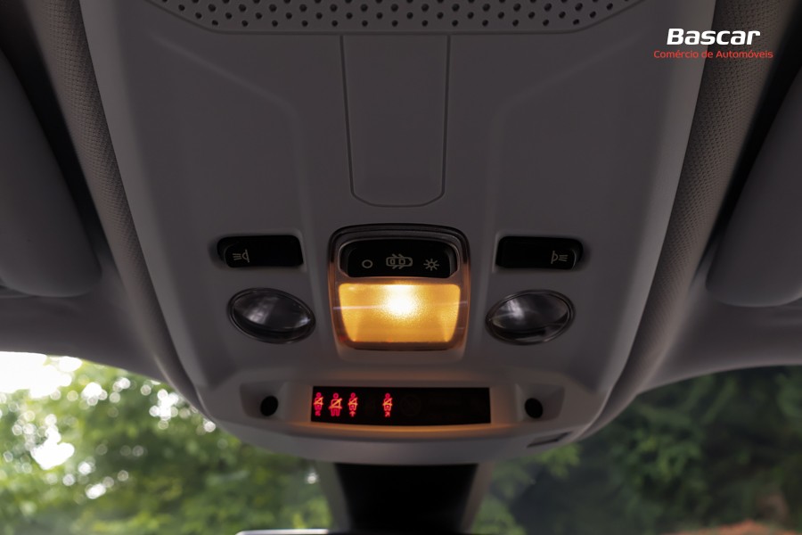 peugeot-2008-2020-gasolina-1199cc